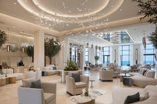 Lobby, Jumeirah Gulf of Bahrain Resort and Spa in Zallaq