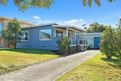 Three-Bedroom House image 1