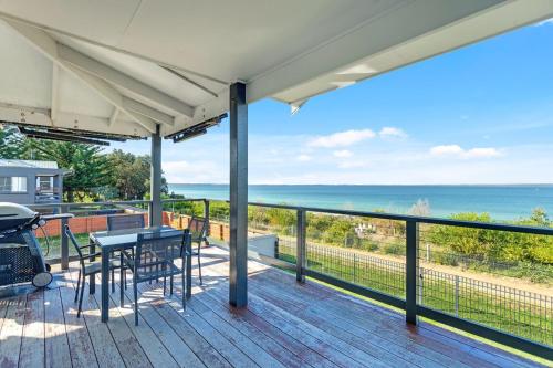 Silver Sands - image 3