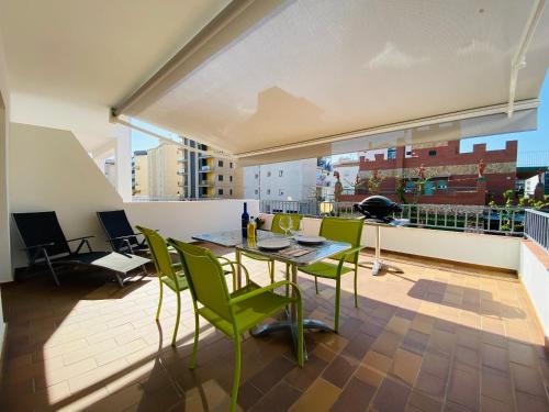  APARTAMENTOS AQUARIUM (1C). BIG TERRACE. in Roses