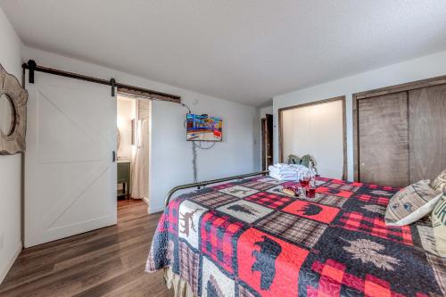 Hold Your Horses Hold Your Horses