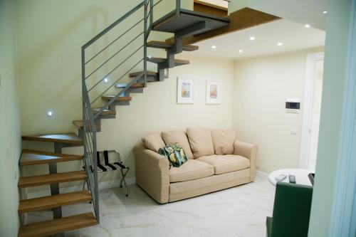 Einrichtungen, Gentile Suite Centro Storico near Santa Maria dellAnimPurgatorio Ad Arco Kirche