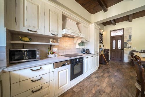 Arhontariki Luxury Apartment