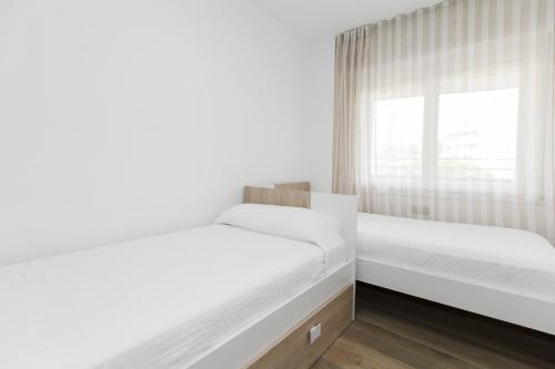 UHC ONDINA APARTMENTS - image 2