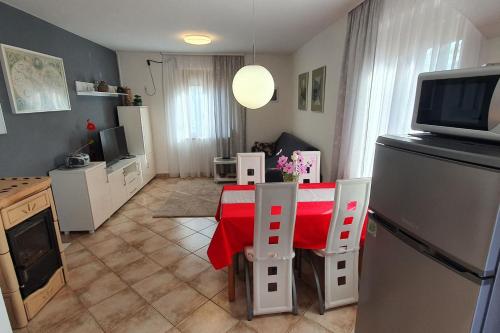Apartment Marija for three Persons Valbandon close to the beach