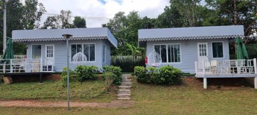 เขาเจ้าขา2 บ้านแฝด - Khao Kho เขาเจ้าขา2 บ้านแฝด - Khao Kho