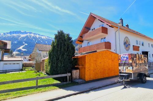 Aggenstein - Helles Studio mit Südbalkon und traumhaftem Bergpanorama in Pfronten Mitte, Pfronten