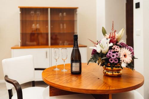 贝赛中庭酒店 贝赛中庭酒店