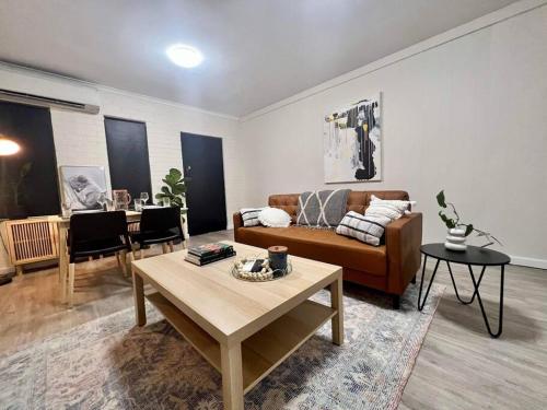 Freshly renovated stylish 3 bedroom
