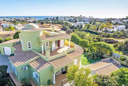 Villa San Juan - Refúgio tranquilo com piscina aquecível e jardim em Carvoeiro - image 5