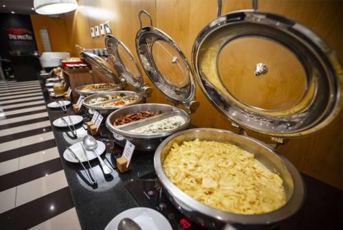 Wyndham Costa del Sol Lima City