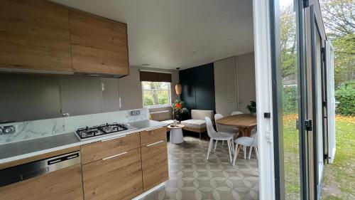 Vakantiepark Delftse Hout - image 9