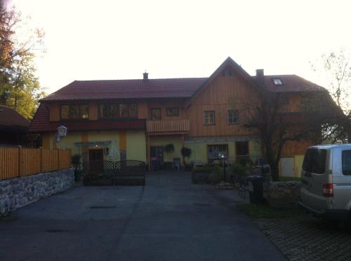 Waldhof - image 10