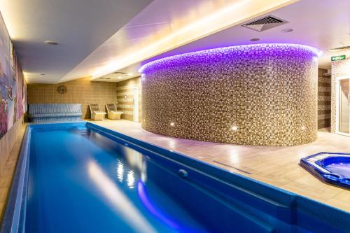 منظر, Hotel Omni in Valjevo