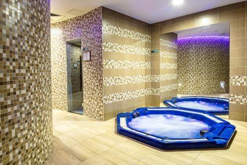 جاكوزي, Hotel Omni in Valjevo