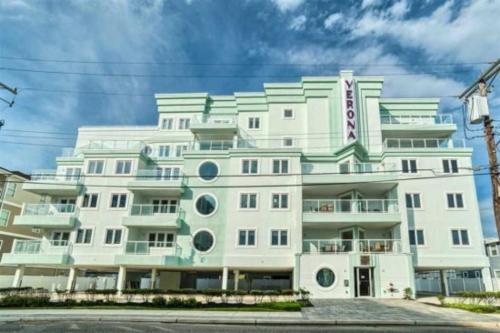 WC407 East Monterey Ave - 202 - image 3