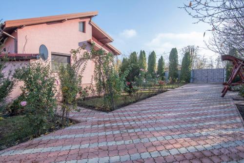 Casa Bițina (Casa Bitina) in Urziceni