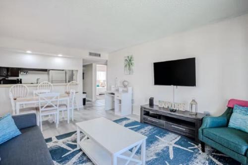 Pelican Inlet C222 condo in St. Augustine, USA