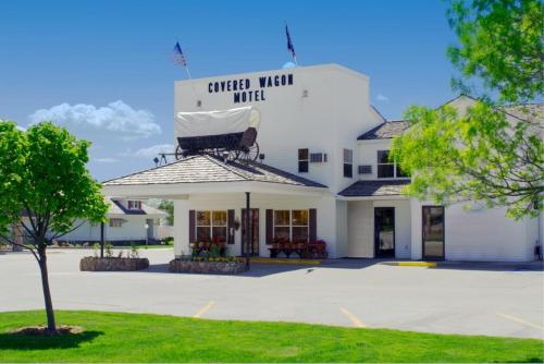 . Covered Wagon Motel Lusk WY