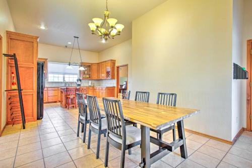 Spacious Oklahoma Country Estate on 2 Acres! in Moore, USA