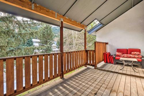 Bright Eagle-Vail Escape with Deck and Mtn Views! in Avon, USA