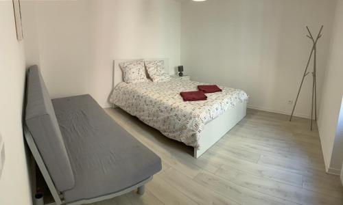 Appartement 2ème étage 42m2 hyper centre ville / parking gratuit