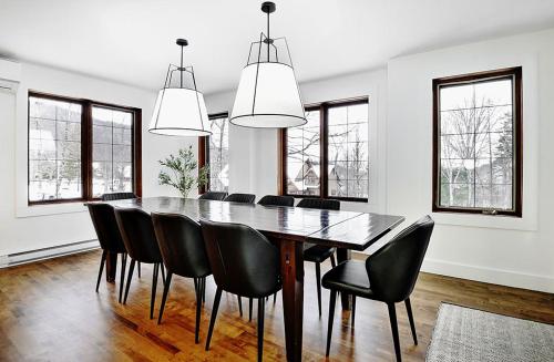 Chalets Alpins- 27 Chemin des Skieurs in Stoneham (QC)