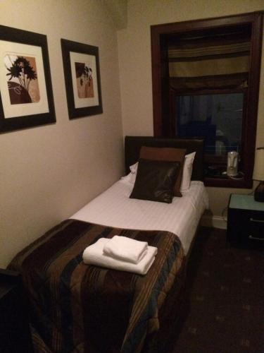 Single room, sea view