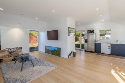 المرافق, The Meadows Villa  Christchurch in Northwood