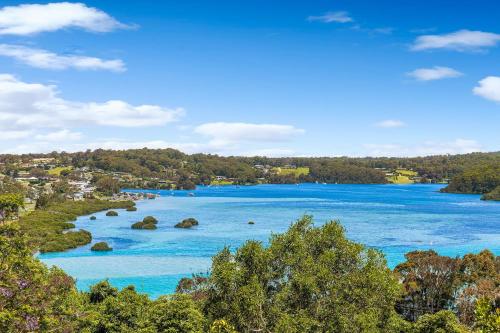 Wagonga Lagoon On Hillcrest, North Narooma - Narooma