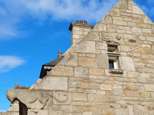 Breton granite stone house with fantastic sea views