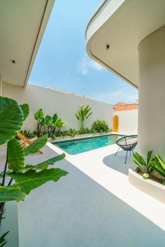 Two-Bedroom Villa image 6