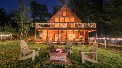 Amenity Packed A-frame Cabin With Two Bedrooms And Loft