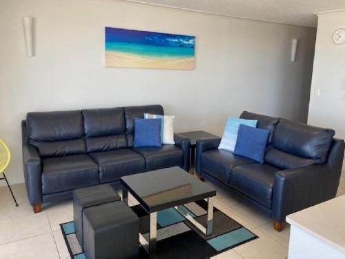 Surfside Court - Hosted by Burleigh Letting – khách sạn tại Bãi Biển Palm