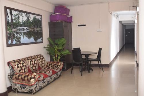 White Rabbit Guest House in Lachumiere