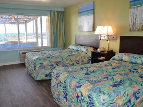 Boardwalk Beach Hotel