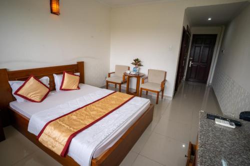 Khách Sạn Bông Sen