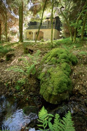 A környék, Jagdhaus am Bach in Weiskirchen