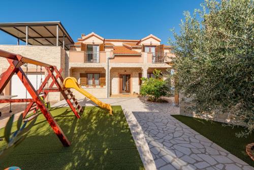 Villa Kamen with private pool