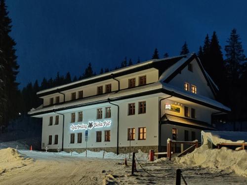 Apartmány Biela Púť - Jasná nr. 3 (Apartmany Biela Put - Jasna nr. 3) in 戴姆諾夫斯卡杜萊納