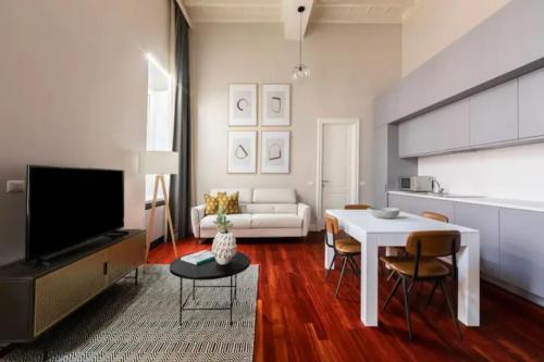 Croce Apartments - image 2