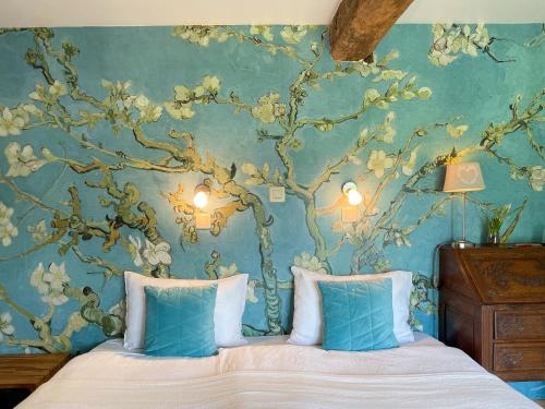 1 queen bed