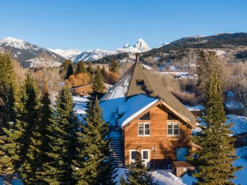 Teton Teepee Lodge