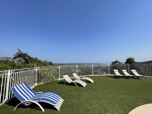 สระว่ายน้ำ, Villa Umberto in กาโร