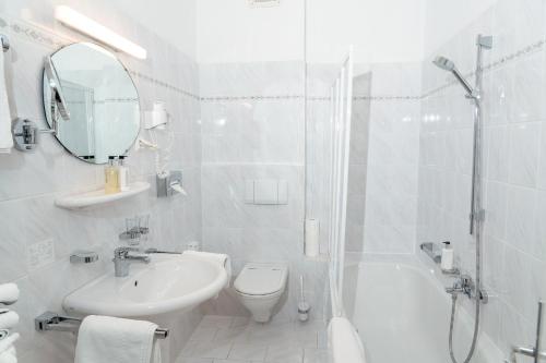 Inselhotel Faakersee - image 4
