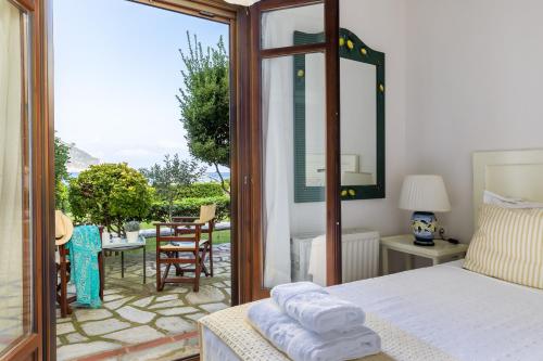 Skopelos Village Hotel - image 2
