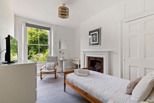 Dover Town Rooms - Short Lets & Serviced Accommodation - Dover 3