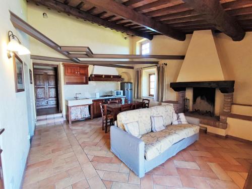  Tranquil Tuscan Stay with Pool in Gambassi Terme