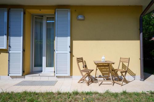 La Casa dei Tigli - Bilocale con taverna e giardino - Apartment - Gorgonzola