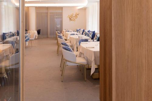 Blu Suite Hotel - image 10